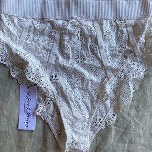 For love and lemons NWT white eyelet set size small